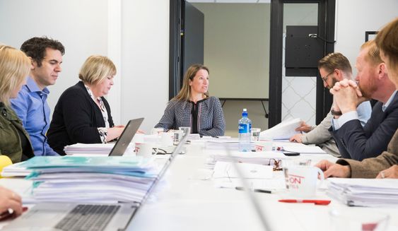 Liv Ekeberg fra Agderposten leder dagens PFU-møte ettersom både leder og nestleder i PFU er inhabile.