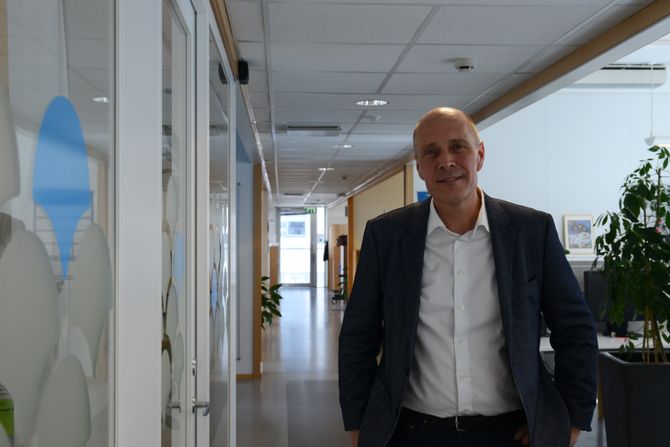 – I årene som kommer blir det svært viktig for oss å bruke mer tid og krefter på arbeidsutviklingsagendaen. Der er det også lettere for oss å jobbe smidig. Et eksempel på det er digitalt sykefraværsoppfølging hvor et lite intrigert team bygger, tester og slipper programkode. Her jobber vi fram digitale løsninger som skal forenkle brukeroppfølgingen, sier IT-direktør Larsen i Nav til digi.no.