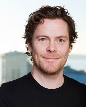 NEDGANG: Pressesjef i Vinmonopolet, Jens Nordahl, forteller at det generelt er nedgangstider for Vinmonopolet.
