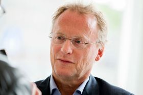 Byrådsleder Raymond Johansen har ønsket seg mer lokaljournalistikk i Oslo. Men de nye lokalavisene fikk ikke skrive om byens kanskje viktigste sak under like vilkår som Aftenposten.