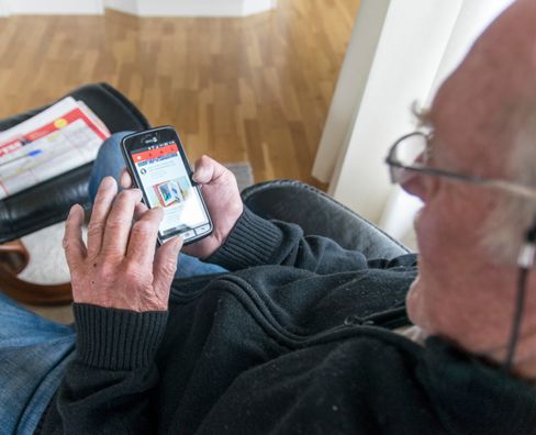 Videotjenesten Youtube ble veiet og funnet for lett. Innholdet appellerte ikke noe særlig til vår mann, men å bruke appen gikk fint.
