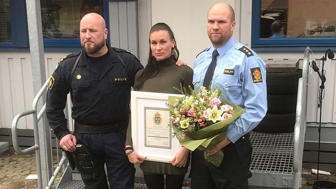 I desember ble politimannen Jesper (43) drept. Nå gir norske og svenske kolleger penger til enken.