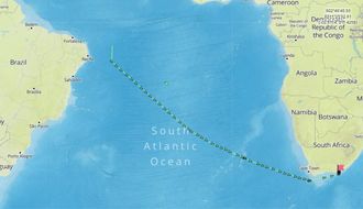 Klaveness-skipet «Bakkedal» midt ute i Sør-Atlanteren. Via AIS-data kan enhver se hvor skipet befinner seg, hastighet, hvor det kommer fra og hvor det skal. Det forlot USA 5. mai og ankommer Sør-Afrika 30. mai.