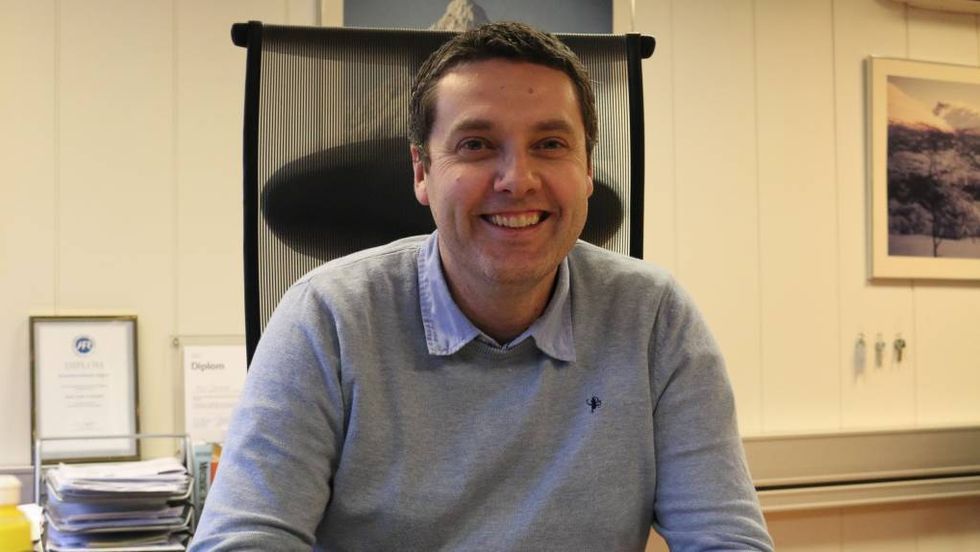 NY ROLLE: Kurt Jevnaker er den nye rektoren på Farnes skule.