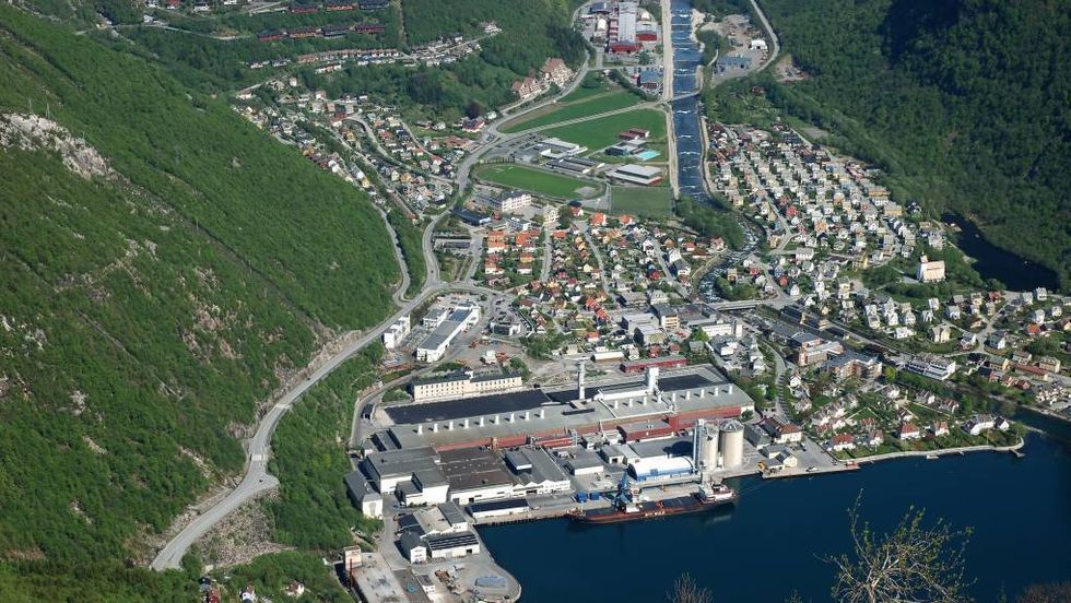 FLEIRE: Høyanger kommune ønskjer å leggje til rette for at fleire i tettstaden går og syklar ved å få skikkeleg gang- og sykkelvegnett frå sentrum til Dale.