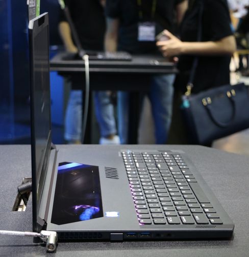 Acer Triton 700.