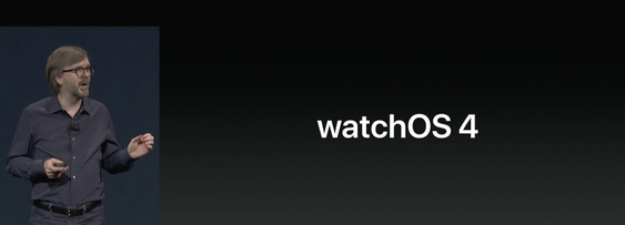 Kevin Lynch tar scenen for å presentere Watch OS 4.