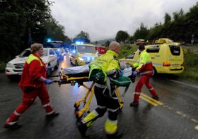 Utrykningsetatene i arbeid ved Utøya 22. juli.