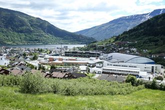 HJERTE I BYGDA: Sogndal Fotball er en sentral samfunnsaktør. Folk kommer fra inn- og utland for å studere hvordan et fotballag fra en kommune med 9000 innbyggere kan hamle opp med de beste i landet.