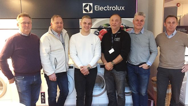 ELECTROLUX MED NY OMBRUKSAVTALE