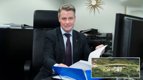 ÅPNER FOR ENDRINGER: Justisminister Per-Willy Amundsen ønsker å legge lokaliseringsdebatten om politiets nye beredskapssenter til side, men åpner samtidig for å justere reguleringsplanen. Det kan være gode nyheter for støymotstanderne.