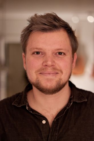 Esben Warming Pedersen avviser at han har gjort seg skyldig i hacking.