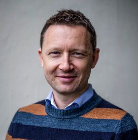 – Journalistane får kanskje ein viktigare jobb enn dei nokon gong har hatt, seier førstelektor Tormod Utne, som underviser i journalistikk ved Høgskulen i Volda.