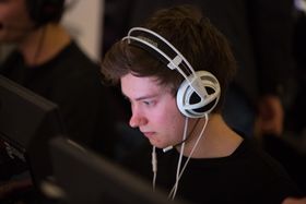 Håvard «JolietoG» Kristengård håper å kunne slå svenskene. Her under Copenhagen Games 2017.