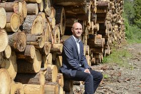STORT PROSJEKT: Kim Andre Moe, prosjektsjef i JM Norge AS, har ansvar for det gedigne boligprosjektet på Myrvoll som skal huse over 2000 mennesker.