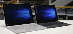 Surface Pro (til høyre) sammen med Surface Book, som er større og kraftigere.