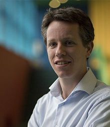 Flyingeniør Mark Voskujil fra det tekniske universitet i Delft tror at elektriske fly først blir interessante når batteriers energikapasitet blir tre ganger høyere enn i dag – kanskje først omkring 2035.