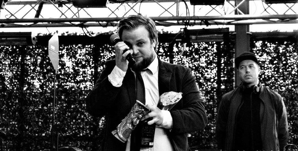 Jørgen Dons fra Raus i Trondheim ble kanskje lykkeligst av alle over prisen som årets bartender.