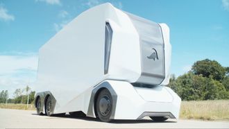 Vindusløse, selvkjørende T-Pod skal etter planen trafikkere strekningen Helsingborg - Gøteborg. Denne uken ble den første prototypen i full størrelse vist frem.