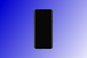 Dette bildet dukket for en tid siden opp på @slashleaks' Twitter-konto. Det skal vise forsiden på Note 8, men uten innhold på skjermen og sett rett forfra kan det like gjerne være en tilpasset Galaxy S8-grafikk det er snakk om.