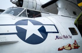 EN REKKE REGISTRERINGER: "Miss Pick Up" - G-PBYA- har tidligere hatt registreringene C-FNJF, CF-NJF, F-ZBBD, CF-NJF, F-ZBAY, CF-NJF, 11005 (RCAF).