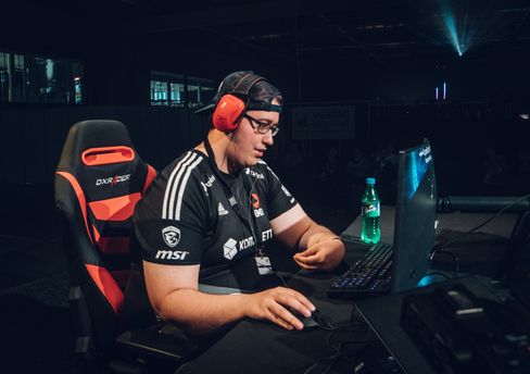 Robin «NoRage» Sjölund sørget for seier til BX3 på Digitality X.