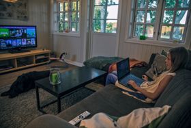 Med eit par enkle, kjappe grep kan du forbetre opplevelsen av ditt trådlause nettverk heime. Foto: Trine Sirnes.