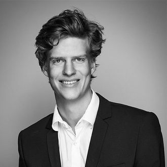 Torbjørn Bull Jenssen er analytiker i Menon Economics. Han har blant annet skrevet en masteroppgave om blokkjedeteknologi.