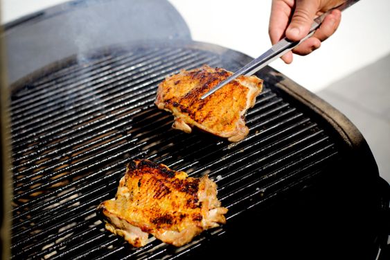 KYLLINGLÅR: Grill dei sjølv.