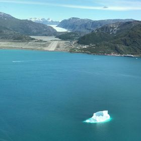 VAKKER INNFLYGING: Like før landing på flyplassen i Narsarsuaq.