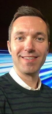 Redaktør Marius Tetlie i faglinja i NRK..