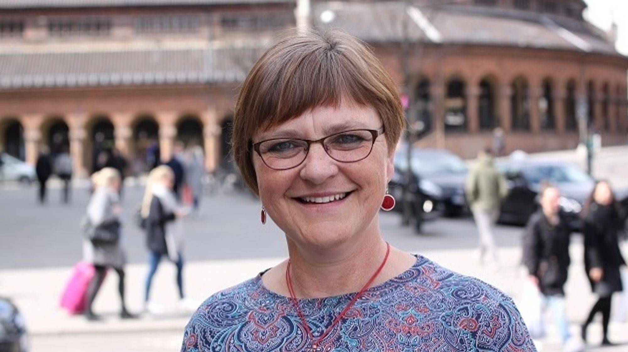 PRIORITERING: Fylkestingspolitikar Trude Brosvik (KrF) meiner strekka mellom Bogstunnelen og Vadheimsdalen er ein flaksehals som staten bør prioritere å utbetre.