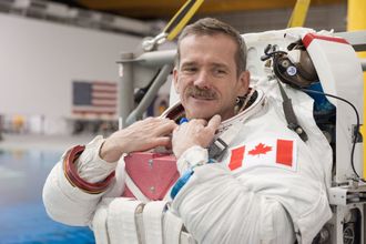 Chris Hadfield i astronautdress i 2013