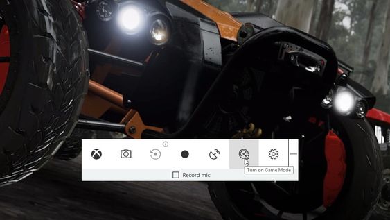 Spillbaren i Windows 10 lar deg slå av og på Spillmodus..