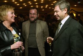 2003: Marie Simonsen som fersk politisk redaktør møtte blant andre statsminister Kjell Magne Bondevik på et jubileumsarrangement hos Nationen.