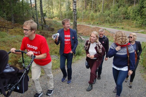 SKOLEVEI: Dette er skolevei for mange barn som skal til Tårnåsen skole, og det er samme vei som fører til beredskapssenteret.