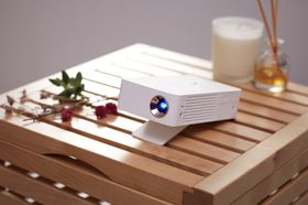 LG lanserer også en ny kompaktmodell i LGs MiniBeam-serie.