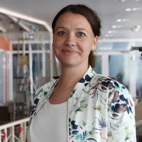 REKORD: Marita Opheim på Tya Bakeri og Kafé fortel at dei har sett nye omsetningsrekordar fleire gonger i sommar.