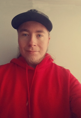 Daniel «Deacon» Karlsson.