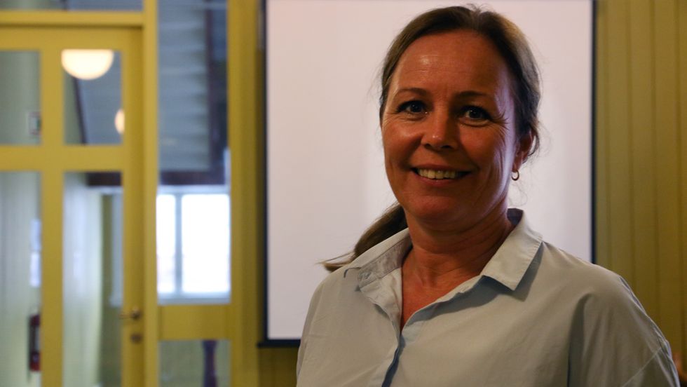 SA OPP: Helen Koldal hadde siste arbeidsdag som kommunalsjef for helse i april. No har Årdal kommune fått fleire søknader frå folk som ønskjer å ta over stillinga.