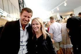 Kanaldirektør Trygve Rønningen - her ed programleder Elin Gjuvsland under TV 2s høstlansering forrige uke.