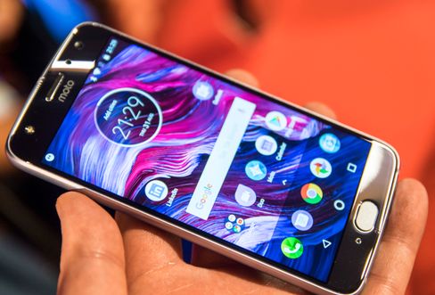 Foruten et par Motorola-spesifikke apper kjører Moto X4 omtrent ren Android. Enkelte av appene har imidlertid litt uvanlige ikoner, men det er også det hele.
