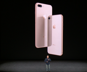 iPhone 8 Plus.