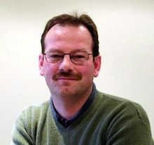 Knut Inge Fostervold mener bedriftsledere bør tenke mer på ansattes psyke..