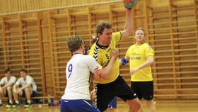 I AKSJON: Her ser du Magnus Bae i aksjon. Han er back på laget,og skal bistå Ringkilen i årets sesong..