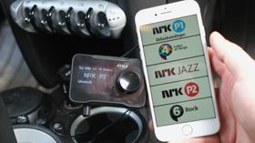 Mobilen kan være et godt alternativ til FM-radioen, men pass på databruken!