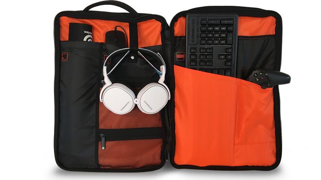 SteelSeries x Targus Sniper