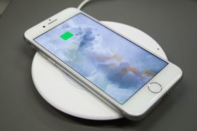 iPhone 8 kom best ut av Squaretrades hardhendte holdbarhetstester, men den knuste i de fleste tilfellene den også.