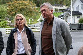 I FARE: Greta Steinheim og Ole Vidar Øren er heilt klare på at prosjektet kan ryka dersom vareleveringa ikkje blir som dei ønskjer.