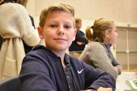 FLINK: Adrian Antonsen (12, snart 13) i timen på Flåtestad skole.